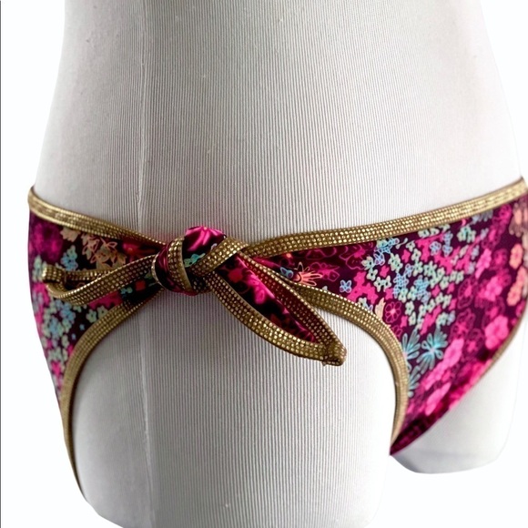 AERIE Hipster Gold Trim Bikini Bottom NWT - Picture 1 of 11